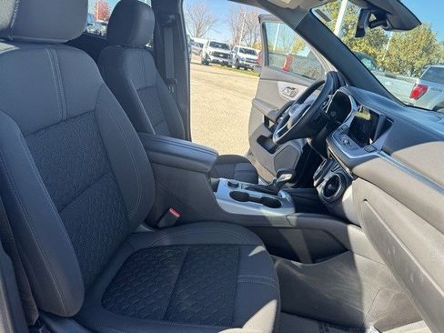 Used 2022 Chevrolet Blazer LT image 34