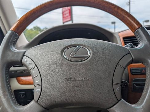 Used 2003 Lexus GX 470 AWD/4WD image 15