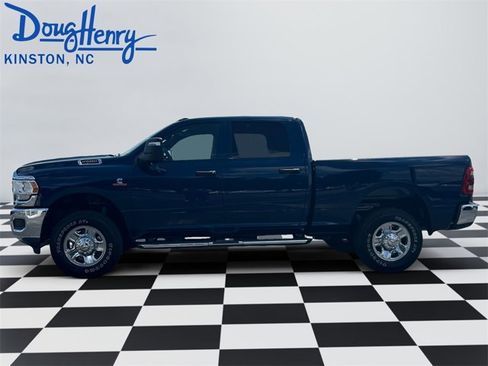 New 2024 RAM 2500 Tradesman w/ Towing Technology Group image 2