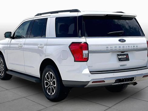 Used 2024 Ford Expedition XLT RWD image 11