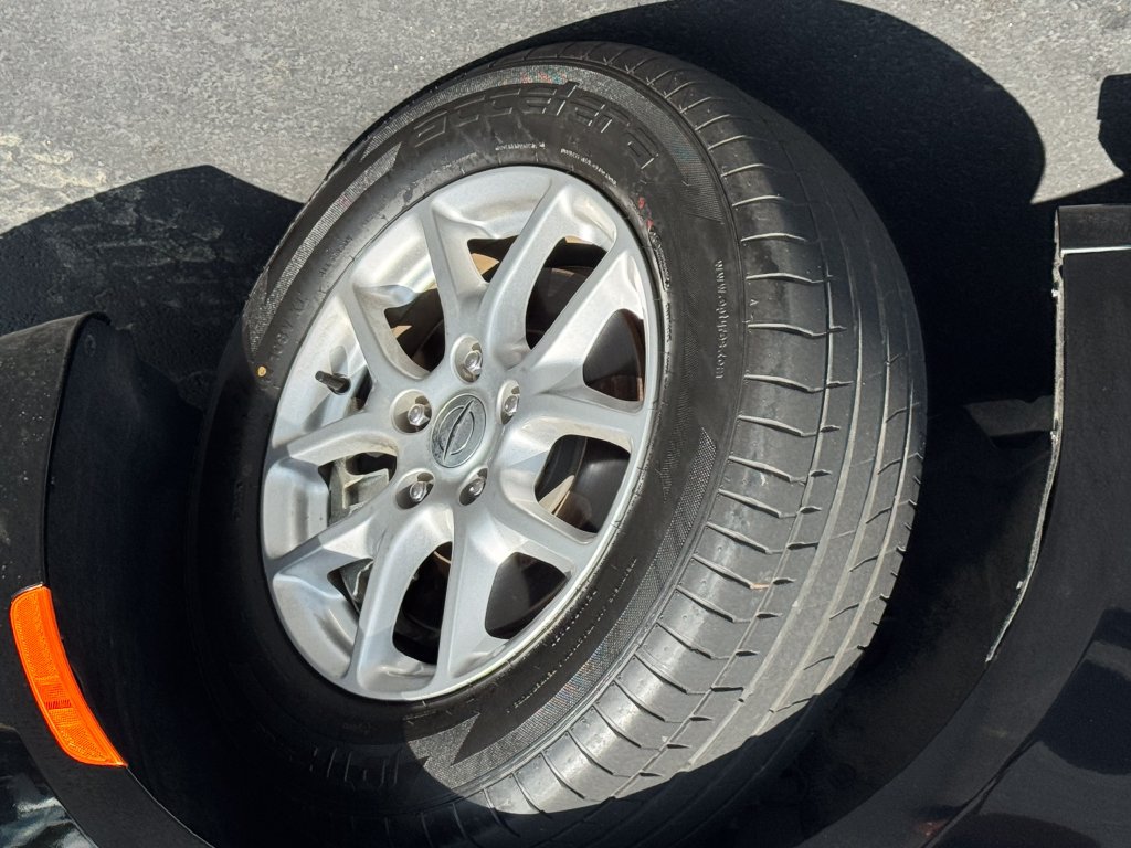 Used 2024 Chrysler Pacifica Touring-L FWD image 9