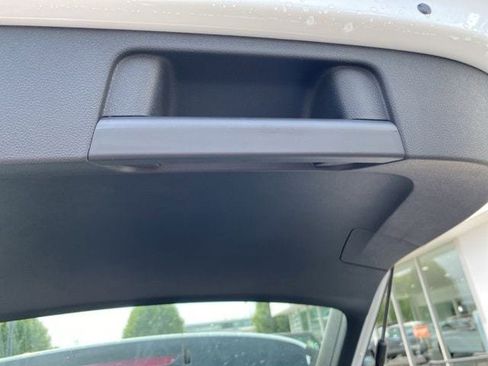 New 2025 Volkswagen Taos S image 68