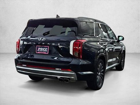 Used 2023 Hyundai Palisade Calligraphy FWD image 5