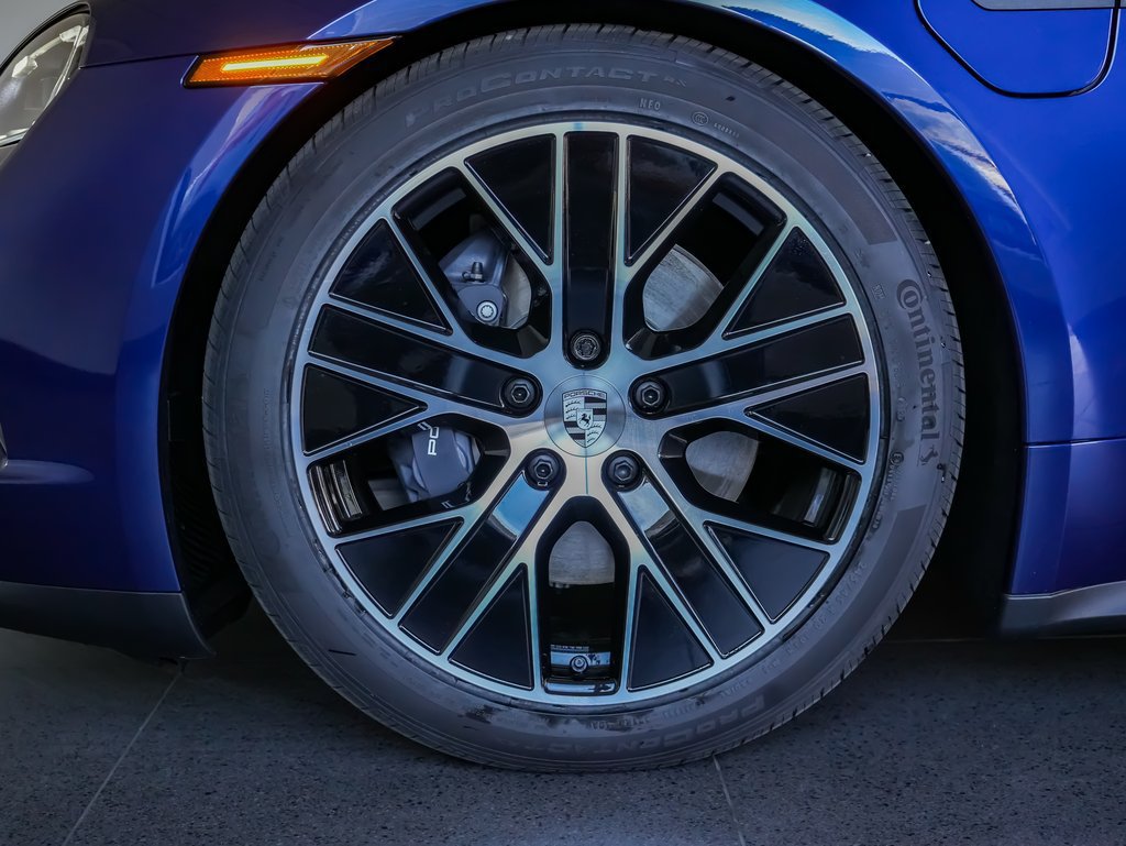 Certified 2026 Porsche Taycan AWD/4WD image 11