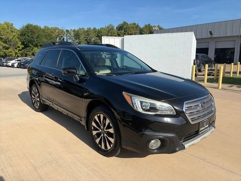 Used 2016 Subaru Outback 2.5i Limited AWD/4WD image 5