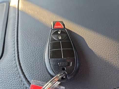 Used 2019 RAM 1500 Tradesman image 81