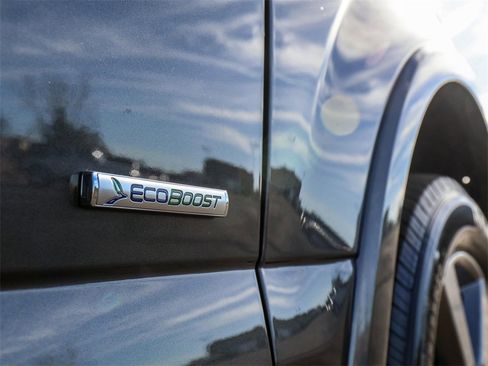 Used 2015 Ford F150 Lariat image 14