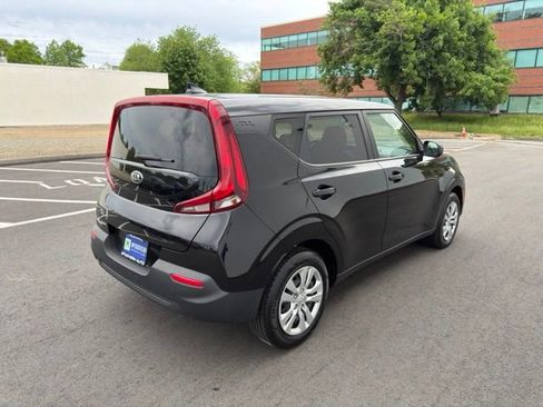 Used 2021 Kia Soul LX FWD image 6
