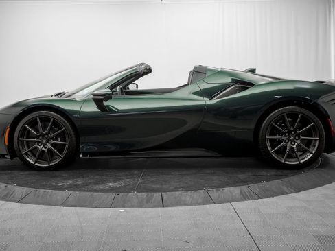 Used 2024 Ferrari SF90 Spider AWD/4WD image 4