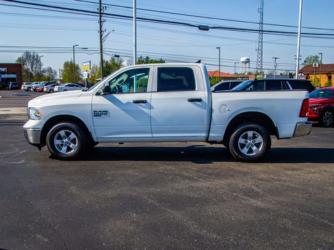 Used 2023 RAM 1500 Classic SLT w/ Trailer & Traction Group image 4