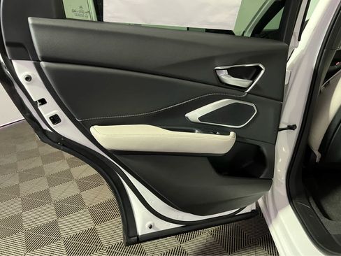 New 2026 Acura RDX SH-AWD image 16