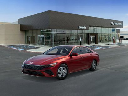New 2026 Hyundai Elantra SE