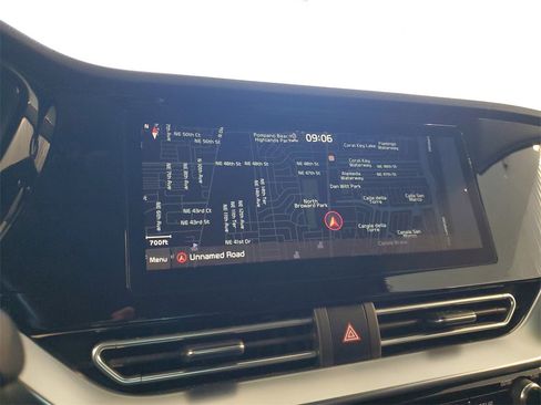 Certified 2022 Kia Niro EX w/ Cold Weather Package image 22