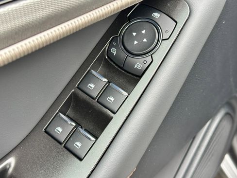 New 2026 Ford Explorer Active image 10