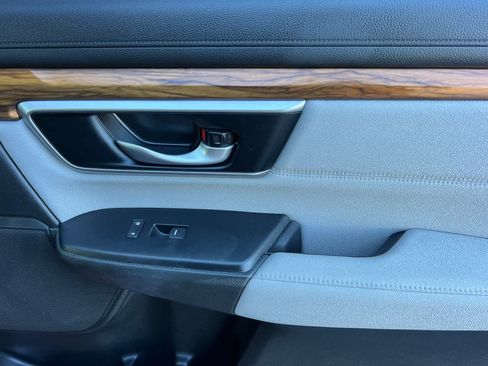 Used 2022 Honda CR-V EX image 19