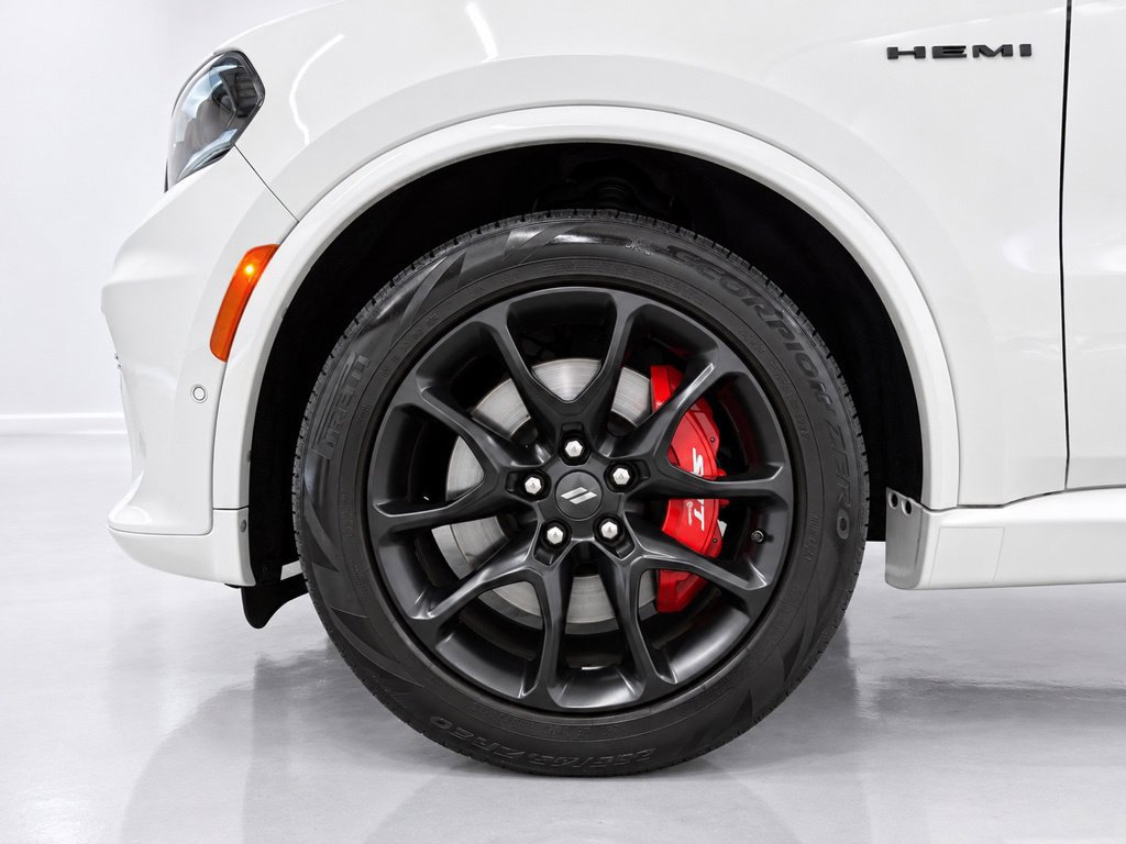 Used 2023 Dodge Durango R/T w/ Tow 'N Go Package AWD/4WD image 6