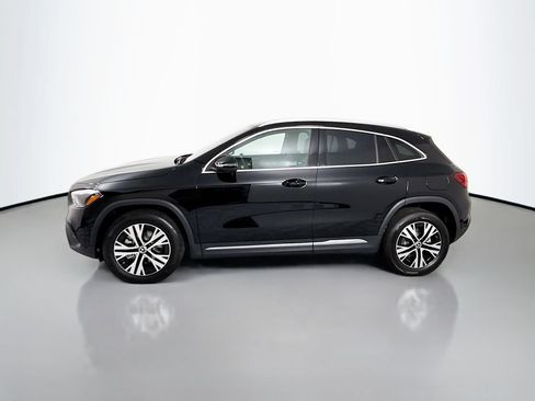 Used 2026 Mercedes-Benz GLA 250 4MATIC image 2