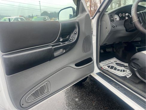 Used 2005 Ford Ranger Edge image 12