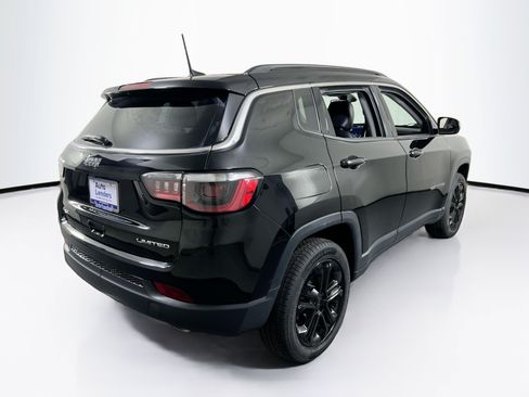 Used 2022 Jeep Compass Limited AWD/4WD image 5