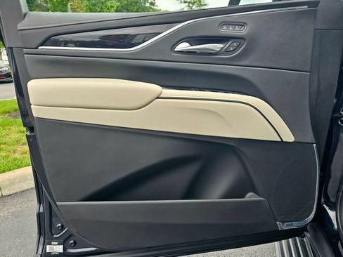 Used 2023 Cadillac Escalade Sport w/ Touring Package AWD/4WD image 23