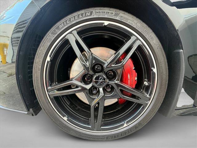 Used 2022 Chevrolet Corvette Stingray Preferred Cpe w/ Z51 Performance Package RWD image 11