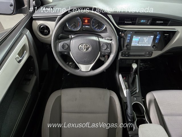 Used 2017 Toyota Corolla LE FWD image 15