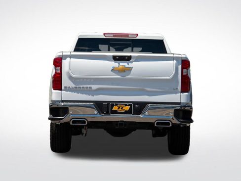 New 2026 Chevrolet Silverado 1500 LT w/ Z71 Off-Road Package AWD/4WD image 4