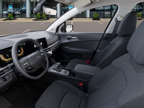 New 2026 Kia Sportage LX image 17