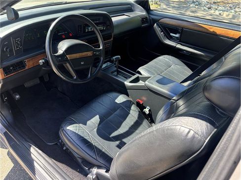 Used 1990 Ford Thunderbird LX RWD image 10