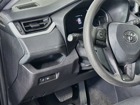 Used 2025 Toyota RAV4 LE FWD image 16