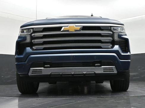 Used 2024 Chevrolet Silverado 1500 High Country AWD/4WD image 27