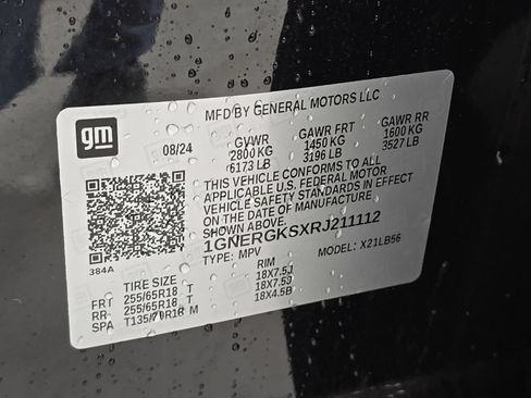 Used 2024 Chevrolet Traverse LT w/ Trailering Package FWD image 16