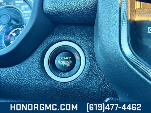 Used 2020 RAM 2500 Power Wagon image 32