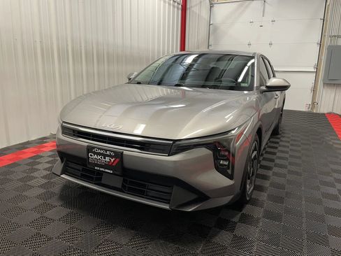 Used 2025 Kia K4 EX FWD image 9