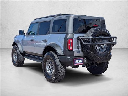 Certified 2022 Ford Bronco Wildtrak AWD/4WD image 8