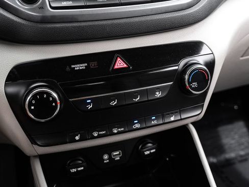Used 2018 Hyundai Tucson SEL FWD image 22