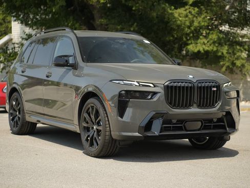 New 2027 BMW X7 M60i AWD/4WD image 7