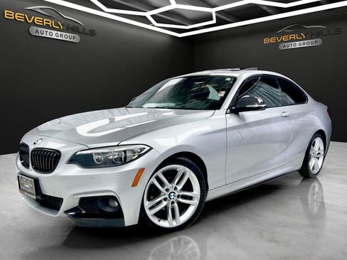 Used 2017 BMW 230i Coupe RWD image 1