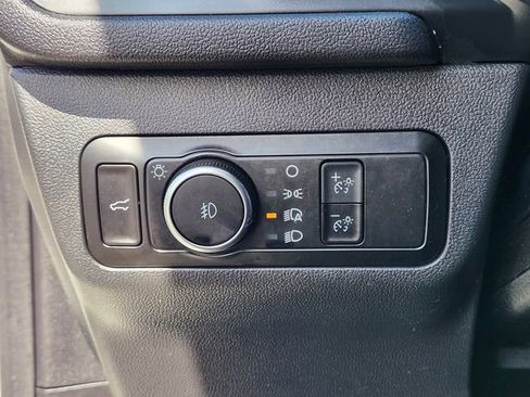 Used 2022 Ford Escape SEL image 24