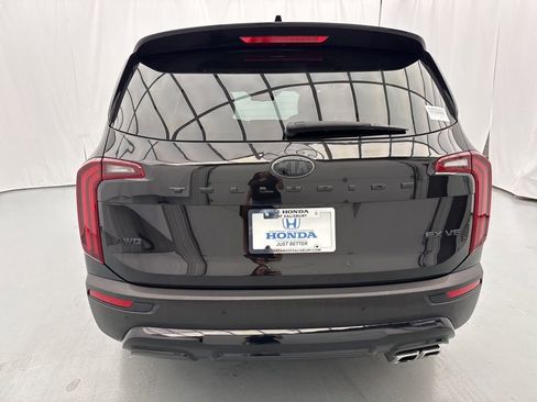 Used 2021 Kia Telluride EX w/ EX Premium Package AWD/4WD image 8