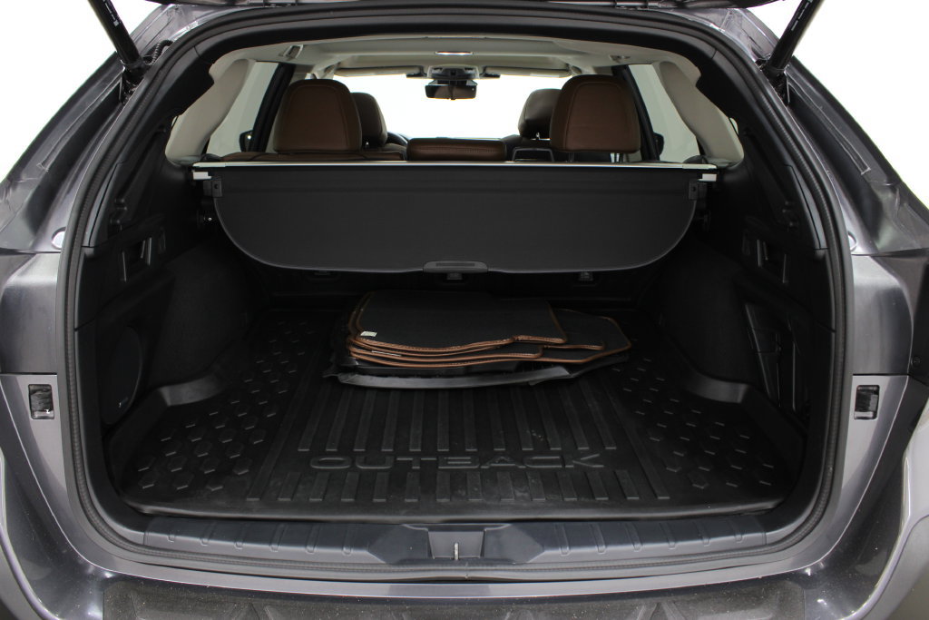 Used 2024 Subaru Outback Touring AWD/4WD image 31