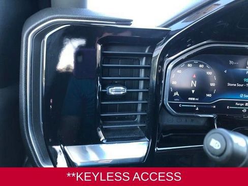 Used 2023 Chevrolet Silverado 1500 LTZ image 18