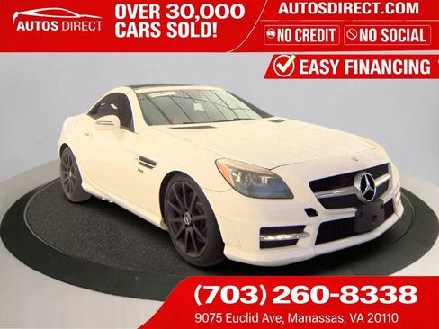 Used 2015 Mercedes-Benz SLK 350 w/ Multimedia Package image 1