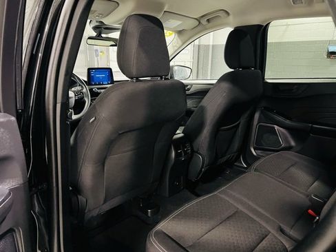 Used 2025 Ford Escape Active image 20