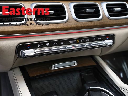 Used 2020 Mercedes-Benz GLS 450 4MATIC image 19