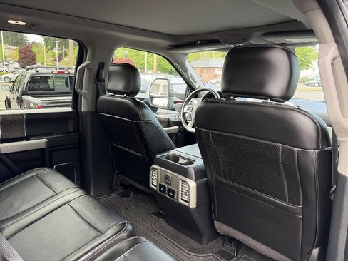 Used 2017 Ford F350 Lariat w/ Lariat Ultimate Package AWD/4WD image 25