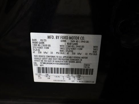 Used 2025 Ford Explorer ST-Line w/ ST-Line Street Pack AWD/4WD image 49