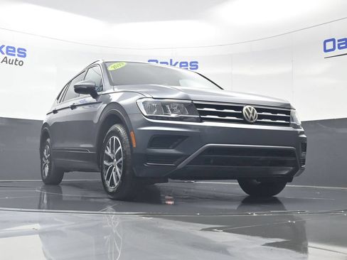 Used 2019 Volkswagen Tiguan SE w/ Panoramic Sunroof Package AWD/4WD image 43