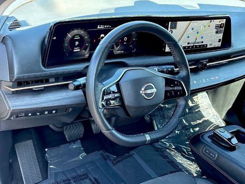 Certified 2023 Nissan Ariya FWD image 12