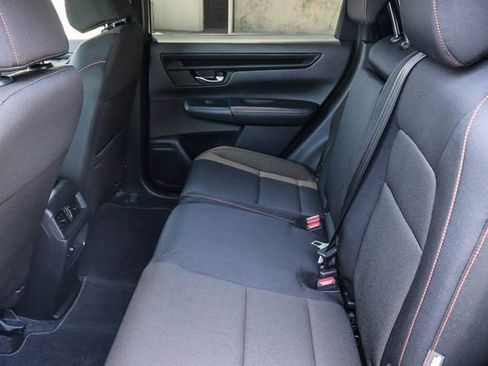 Used 2025 Honda CR-V Sport image 19